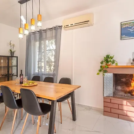 Beautiful In Gradina With Kitchen * Rudina