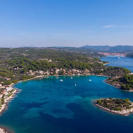 Beautiful In Gradina With Kitchen 펜션 Rudina