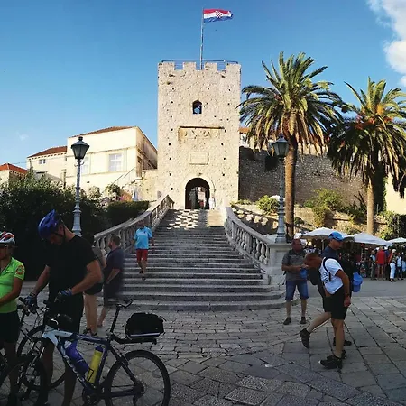 Beautiful In Gradina With Kitchen Ferienhaus *